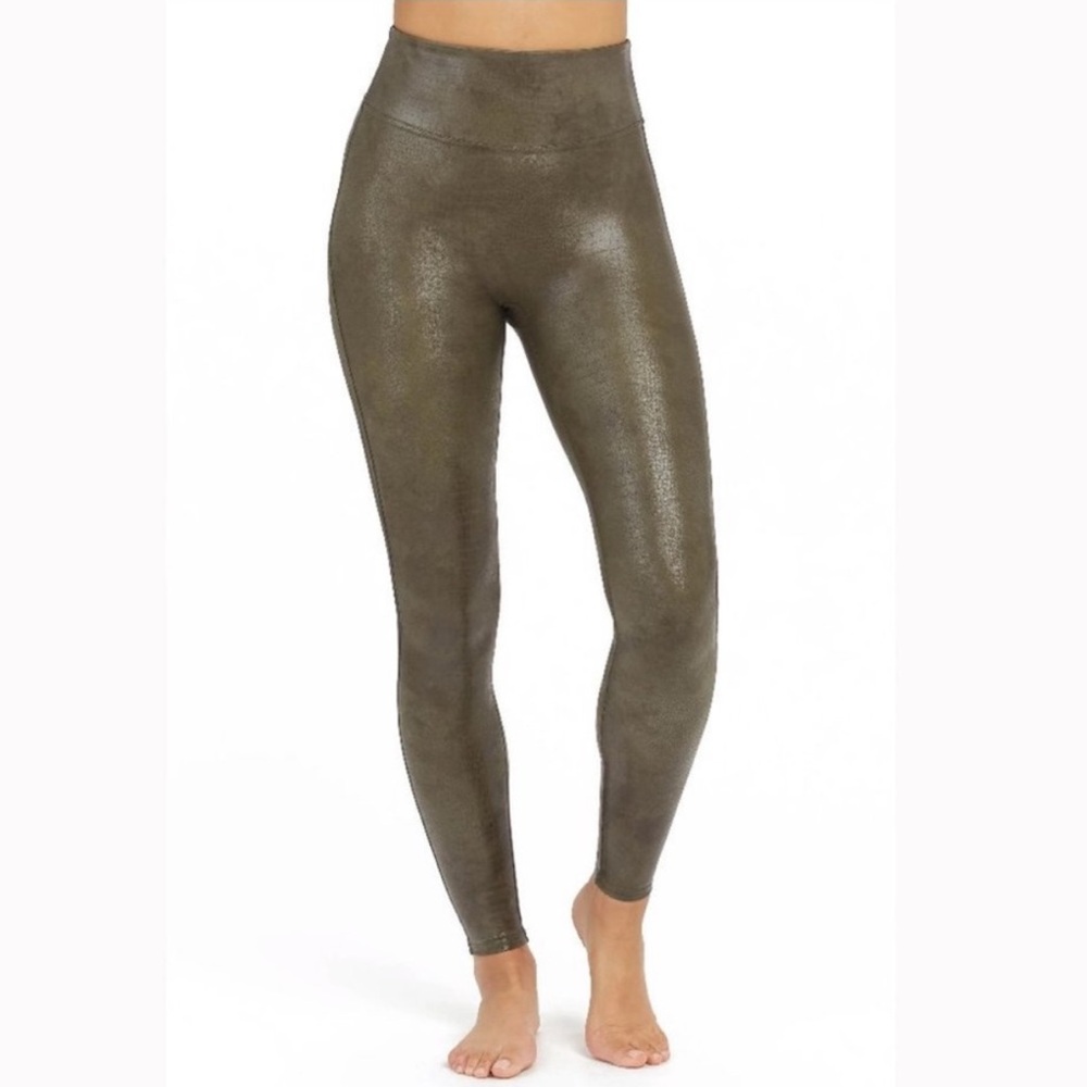 ☀️ 3/$25 Spanx Faux Leather Croc Shine Leggings in Darkened Olive Medium